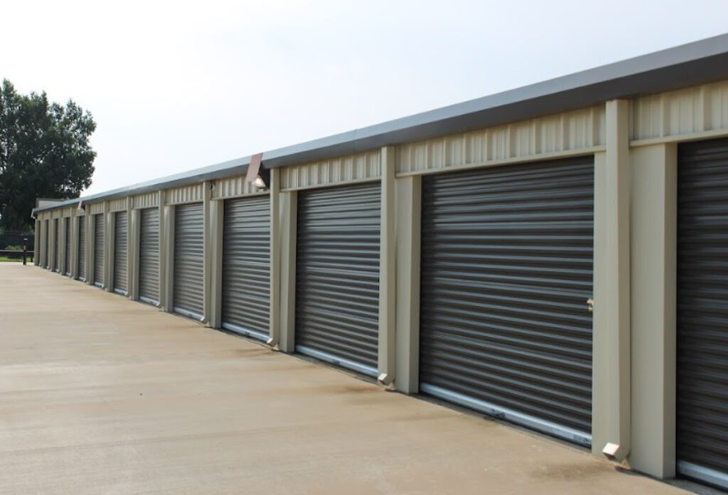 Labeling Ideas for an Organized Storage Unit