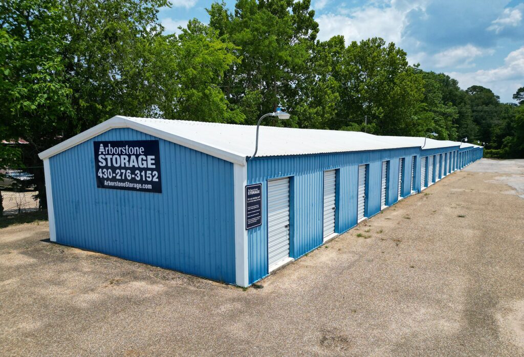 Is It Time to Rent a Storage Unit – 10 Signs You’re Out of Space